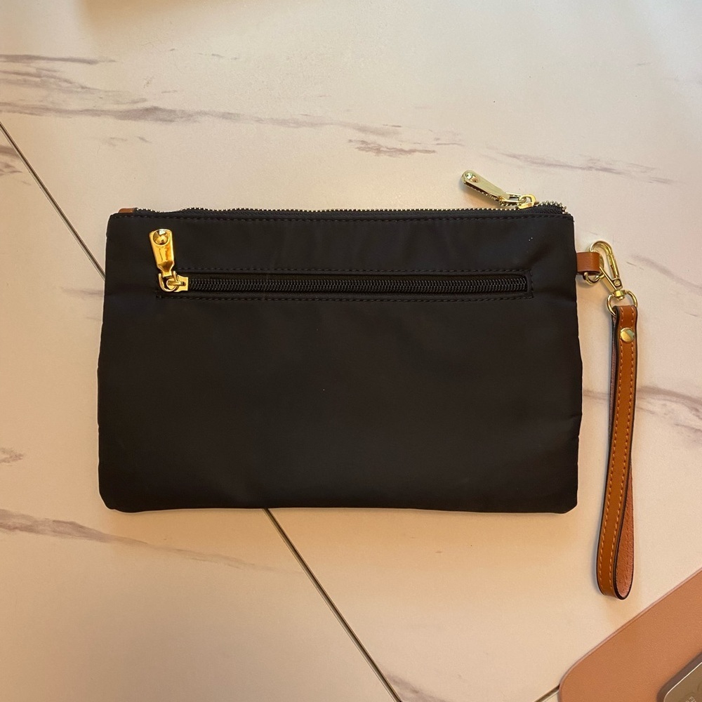 Black & Brown Wristlet - Picture 3 of 6